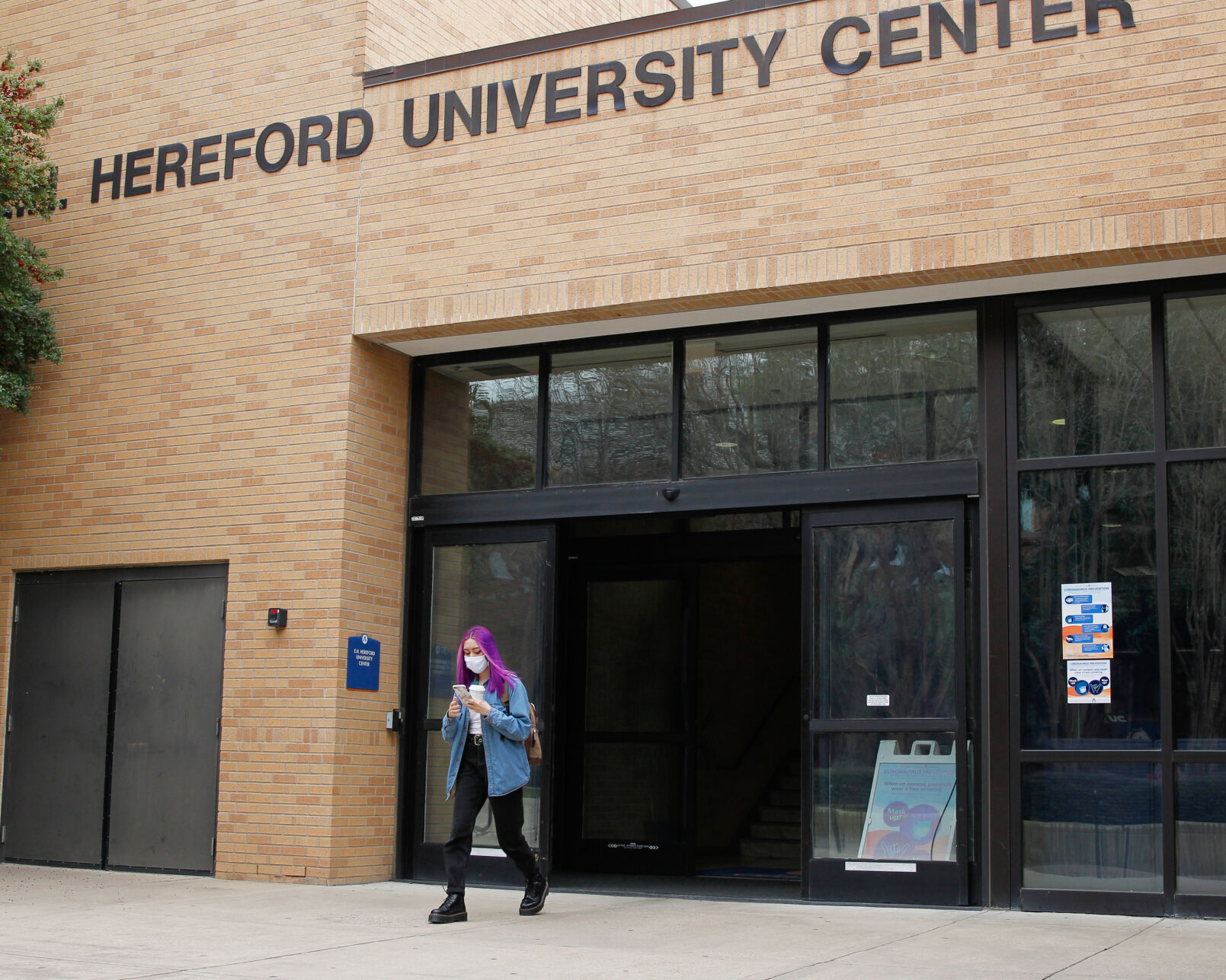 Photos: UTA campus comes back to life as students return for the first time since Thanksgiving break